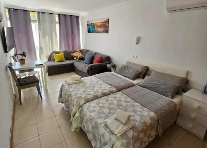 Appartement Florido 2 *